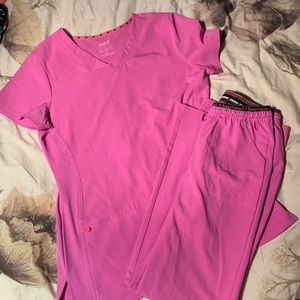 Heart soul small scrub set